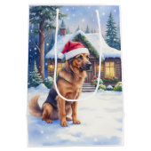 Hanoverian Scenthound Snowy Forest Cabin Santa Hat Medium Cadeauzakje (Achterkant)