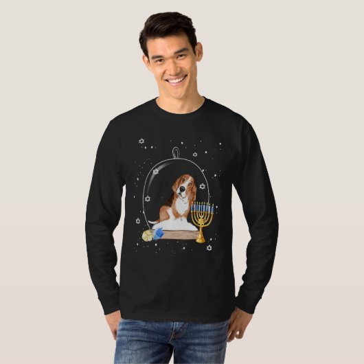 Hanukkah Basset Hound Dog Snow Globe Pajama T-shirt (Voorkant volledig)