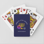 Hanukkah Blessings | BARUCH ATAH ADONAI | Chanukah Pokerkaarten<br><div class="desc">Stijlvolle, moderne HANUKKAH speelkaarten. Het ontwerp shows een gouden kleurige MENORAH met een multicolored STAR VAN DAVID en zilver grijs DREIDEL. Bovenaan staat een gekromde tekst met de tekst BARUCH ATAH, ADONAI (verbijsterd: U, O God) en onder de tekst staat HANUKKAH BLESSINGS. ALLE TEKST IS , zodat kunt u met...</div>