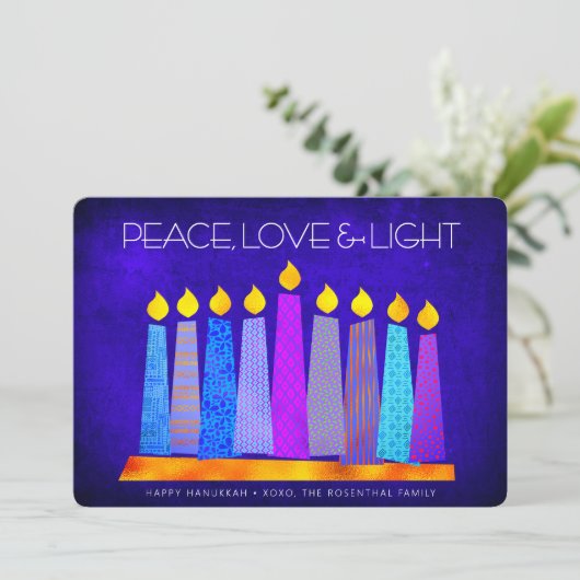 Hanukkah Blue Boho Pattern Candle Peace Love Light Feestdagenkaart (Staand voorkant)