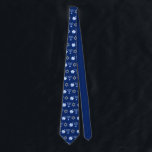 Hanukkah Blue Menorah Dreidel Pattern Chanukah Stropdas<br><div class="desc">Cool Hanukkah necktie in  blauw met een cool patroon van de joodse ster,  droomd voor leuke Chanoekamspelen en de joodse menorah voor de vakantie.</div>