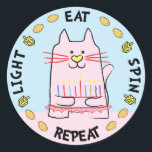 Hanukkah CAT-Stickers "Light, Eat, Spin, Repeat" Ronde Sticker<br><div class="desc">Hanukkah/Chanukah CAT Holiday stickers, "Light, Eat, Spin, Repeat" Hoe dan ook, ik spel het, Chanukah is een van mijn favoriete feestdagen. Veel plezier met het gebruik van deze stickers als taarttoppers, cadeautjes, labels, tassluitingen of wat voor rotsen je festiviteiten ook mogen hebben! Bedankt om te stoppen en te winkelen. Uw...</div>