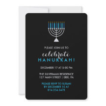 Hanukkah Celebratie met Silver Menorah op Black