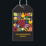 Hanukkah Chanukah Menorah Dreidel Jewish Symbols Cadeaulabel<br><div class="desc">Hanukkah / Chanokah Colorful Modern Geometric Icons op een GIft Label. Menorah, Dreidel, Donuts, Stars & Olijfolie... Ze zijn hier allemaal. Jewish Hanukkah Symbols Space om jouw naam en persoonlijke boodschap aan de achterzijde toe te voegen. Hebreeuws zegt "Chanukah". Deze opschaalbare, mooie, kijk, is een geweldige manier om cadeaus of...</div>