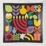 Hanukkah Chanukah Menorah Jewish Stars Dreidel Sierschaaltjes<br><div class="desc">Hanukkah / Chanukah Colorful Modern Geometric Pattern trinket Tray with Faux Gold Foil. Menorah, Dreidel, Donuts, Stars & Olijfolie... Ze zijn hier allemaal. Hebreeuwse en joodse Hanukkah Symbols Ruimte om uw gepersonaliseerde tekst toe te voegen. Happy Hanukkah wil. Hebreeuws zegt "Chanukah". Dit schitterende, mooie, uiterlijk, is een groot geschenk om...</div>