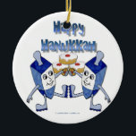 Hanukkah Dancing Dreidels en Jelly Doughnuts Keramisch Ornament<br><div class="desc">U bekijkt het Lee Hiller Design Collectie van Home en Kantoor Decor,  Apparel,  Gifts en Collectibles. De Design zijn onder meer Lee Hiller Photography en Mixed Media Digital Art Collectie. Je kunt haar Natuur fotografie uitzichten op http://HikeOurPlanet.com/ en haar wandelende blog volgen in Hot Springs National Park.</div>