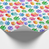 Hanukkah Dreidels Rainbow Waterverf Holiday Cadeaupapier (Hoek)