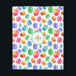 Hanukkah Dreidels Rainbow Waterverf Holiday Fleece Deken<br><div class="desc">Hanukkah Dreidels Rainbow Waterverf Holiday Pattern. Chanoeka droidels in de waterverf van de regenboog in meerdere kleuren.</div>