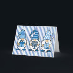 Hanukkah Gnomes Trio Wenskaart Feestdagen Kaart<br><div class="desc">Hanukkah Gnooms Trio wenskaart ...  binnentekst Happy Hanukkah... buiten de achterkant van Card Dreidel</div>