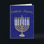 Hanukkah gouden menora viert wonderen feestdagen kaart<br><div class="desc">Tegen een faux getextureerd achtergrond afbeelding van diep koningsblauw, voegt een antiek gouden en witte Menorah ontwerp klassieke elegantie toe aan dit Chanoeka wenskaart. "Celebrate Miracles" in een goudkleurige tekst op de voorkant van de kaart kan worden aangepast aan uw eigen begroeting als u dat wenst, terwijl in de kaart...</div>