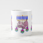 Hanukkah    KittyCoffee Mok<br><div class="desc">Het schattige Happy Hanukkah-Kat dat leuke droesels rondstrooit voor een traditionele joodse menorah is perfect voor Chanoekaartjes en cadeauideeën voor de feestdagen.</div>