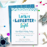 Hanukkah Latke Laughter Light Fun Modern Party Kaart<br><div class="desc">"Latkes, lachen en licht." Dit jaar is het tijd om samen te komen met je familie en vrienden om Hanukkah te vieren. Fun whimsical handgemaakt typografie, samen met Stars van David in dusty blue, turquoise en blauwgroen op een witte achtergrond, helpt u om mee te doen aan het festival van...</div>