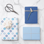 Hanukkah Lovely Blue Inpakpapier Vel<br><div class="desc">Dit ontwerp is een verbluffende set verpakkingspapier met een blauw Star van David-patroon op een witte achtergrond. Daarnaast zijn er twee verschillende blauwe gekleurde papieren. Geweldig voor Hanukkah,  Bar Mitzvah en andere Joodse thema's. Plaats vandaag uw bestelling! Kunstwerk gemaakt door: AMBillustraties http://www.etsy.com/shop/AMBillustrations/</div>