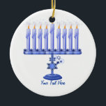 Hanukkah Menorah (aanpasbaar) Keramisch Ornament<br><div class="desc">Je kunt dit prachtige Chanoekahcadeau personaliseren met een naam of je eigen tekst!</div>