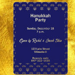 Hanukkah menorah dreidel folie uitnodiging<br><div class="desc">.Viel acht dagen en acht nachten van het festival van Lichten met Hanoekakaarten en geschenken. Het festival van de lichten is hier. Licht de menorah aan, speel met het droesdel en feast op latkes en sufganiyots. Viel de geest van Hanukkah met vrienden, familie en geliefden om hen Happy Hanukkah te...</div>