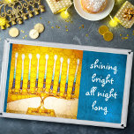 Hanukkah Menorah Geel Blauw Lichtend Helder Artist Acryl Dienblad<br><div class="desc">"De hele nacht stralend helder." Een close-up foto van een felle, kleurrijke, geelgouden artsy menorah foto met blauwgroen accenten helpt je de vakantie van Chanoeka in stijl in te luiden. Voel de warmte en vreugde van het vakantieseizoen wanneer u deze prachtige, kleurrijke Chanoeka serveerschaal gebruikt. 4 maten om uit te...</div>