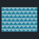 Hanukkah Menorah Pattern in het Blauwgroen en wit Inpakpapier Vel<br><div class="desc">Verbazingwekkend,  modern,  eenvoudig,  schoon Hanukkah Chanukah Menorah / Chanokiah patroon in blauwgroen blauw en wit. Coördinatie van cadeauinpakbladen voor een elegant festival van verlichting. Ideaal voor de joodse feestdagen.</div>