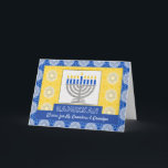 Hanukkah Menorah voor grootouders Ster van David Feestdagen Kaart<br><div class="desc">Een zilveren menorah met blauwe kaarsen op een  achtergrond versiert de cover van deze Happy Hanukkah-kaart voor grootouders. Kaart heeft een mozaïekachtige tegel textuur. Kunst,  afbeelding en vers copyright © Shoaff Ballanger Studios,  2023.</div>