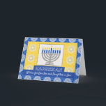 Hanukkah Menorah voor Zoon en dochter in de wet Feestdagen Kaart<br><div class="desc">Een zilveren menorah met blauwe kaarsen op een  achtergrond versiert de cover van deze Happy Hanukkah-kaart voor zoon en dochter in rechte. Kaart heeft een mozaïekachtige tegel textuur. Kunst,  afbeelding en vers copyright © Shoaff Ballanger Studios,  2023.</div>