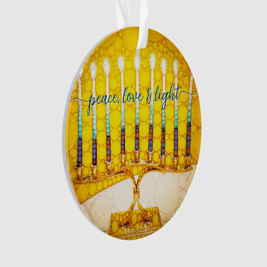 Hanukkah Peace Love Light Yellow Menorah Keepomwil Ornament (voorkant)