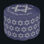 Hanukkah STAR VAN DAVID Custom | Foto Poef<br><div class="desc">Hanukkah STAR OF DAVID Custom Photo pouf geschikt voor ontspannen Hanukkah home decor. Stijlvolle STAR VAN DAVID-pouf, geschetst met faux Silver Star van David betegeld patroon. Bovenaan zie je een FOTO, die je kunt vervangen door je eigen keuze, bijv. familiefoto, speciale gelegenheid, enz. Rond de rand is er een SCRIPTURE,...</div>