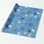 Hanukkah Symbols Cadeaupapier<br><div class="desc">Dit ontwerp bevat symbolen van Hanukkah zoals Menorah, Sterren, vogels in een blauwe achtergrond. Het is perfect voor de joodse viering van de Hanukkah.</div>