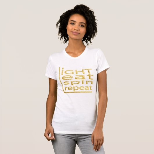 Hanukkah TShirt "LIGHT EAT SPIN REPEAT" Gold (Voorkant volledig)