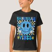 Hanukkah Vibes Groovy Smile Face Jewish Holiday Ch T-shirt (Voorkant)