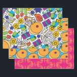 Hanukkah Wrapping Paper<br><div class="desc">Pak je Hanukkah-cadeaus in met dit kleurrijke en spannende vakantiegericht papier!</div>
