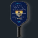 Hanukkiah Happy Hanukkah Jewish Holiday Menorah Pickleball Paddle<br><div class="desc">Hanukkiah Menorah Symbol met Monogram. Happy Hanukkah Party Jewish Holiday Hanukkiah. De joodse Holiday Chanukkah Decoratie met het traditionele Chanukah decoratieve symbool - hanukkiah menorah, candlestick met kaarsen, ster van David en draaiende top, donuteert Navy Blue kleurenpatroon illustratie. Hanukkah Festival of light Event Decoration. Jeruzalem, Israël. Sport, speelgoed & games...</div>