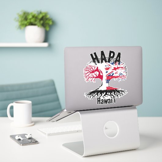 HAPA JAPAN HAWAII ROOTS STICKER (Laptop op bureau)