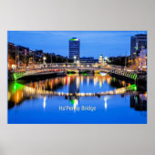 Ha'Penny Bridge, Dublin, Ierland Poster (Voorkant)