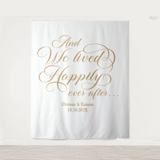 Happily ever after wedding royal backdrop wandkleed (Voorkant)
