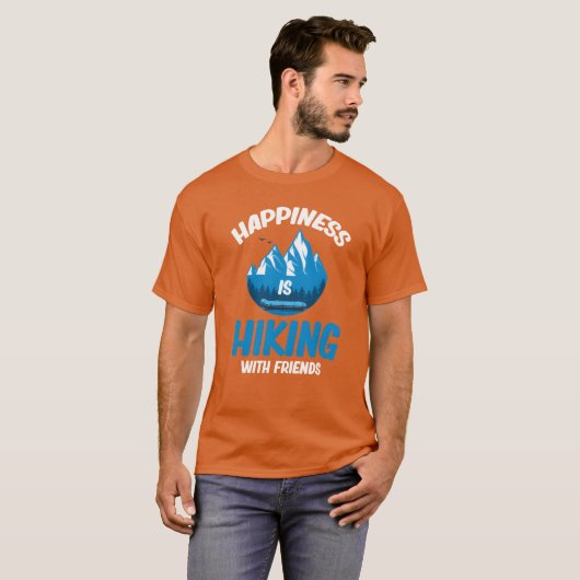 Happiness Is Hiking With Friends Hiker Adventure f T-shirt (Voorkant volledig)