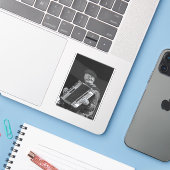 Happiness is Paris, muzikant zwart-wit kunst Sticker (Laptop met iPhone)