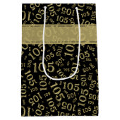 Happy 105th Birthday Gold en Black Number Pattern Medium Cadeauzakje (Achterkant)