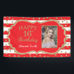 Happy 16th Birthday Banner Red Gold Glitter Foto<br><div class="desc">Fijne 16e verjaardag banner voor vrouwen of man. Rood en Glitter Birthday Party Banner. Glitter Confetti. Rode en witte strepen. Afdrukbaar digitaal. Voor verdere aanpassing,  te klikken gelieve de knoop "van de Aanpassing het"en ons ontwerphulpmiddel te gebruiken om deze sjabloon te wijzigen.</div>