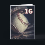 Happy 16th Birthday Baseball Wenskaart Kaart<br><div class="desc">Een  uitziend ontwerp met subtiele kleuren - dit close-up afbeelding van een goed gedragen bal in een handschoen is het perfecte hokje voor de zestien jaar oude honkbalminnaar! De binnenkant van deze kaart wordt verlaten leeg voor u om uw eigen hartverwarmende bericht te schrijven.</div>