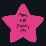 Happy 16th Birthday roze zwarte aangepaste naam me Ster Sticker<br><div class="desc">Ontworpen met tekst sjabloon voor "Happy 16th Birthday"-bericht en naam die u kunt aanpassen! U kunt ook de achtergrondkleur wijzigen zoals u wilt.</div>