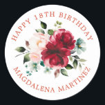 Happy 18TH Birthday Floral Custom Envelope Seal Ronde Sticker<br><div class="desc">Voeg een speciaal tintje toe aan uw verjaardagsuitnodigingsenveloppen met deze elegante ronde envelop. Het beschikt over een waterverf rode en roze rozen bloemenboeket in het midden. Donkergroene bladeren geven het een rustieke botanische sfeer. Happy 18th Birthday en de naam van de verjaardagsfeestster is geschreven in gebogen tekst boven en onder...</div>