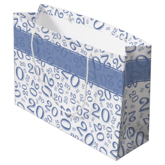 Happy 20th Birthday Number Pattern Blue and White Groot Cadeauzakje (Achterkant Gekanteld)