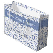 Happy 20th Birthday Number Pattern Blue and White Groot Cadeauzakje (Voorkant Gekanteld)