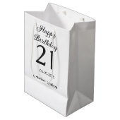 Happy 21st birthday bold letter simple name minima medium cadeauzakje (Voorkant Gekanteld)