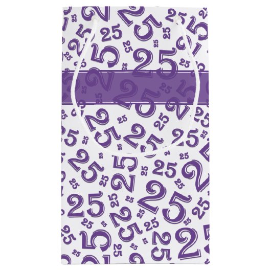 Happy 25th Birthday Random Number Pattern Paars Klein Cadeauzakje (Achterkant)