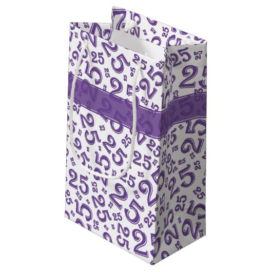 Happy 25th Birthday Random Number Pattern Paars Klein Cadeauzakje (Achterkant Gekanteld)