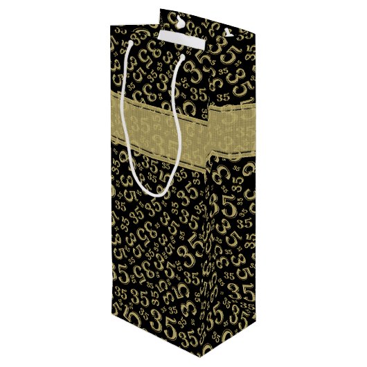 Happy 35th Birthday Number Pattern Black/Gold Wijn Cadeautas (Achterkant Gekanteld)
