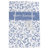Happy 35th Birthday Number Pattern Blue/White Medium Cadeauzakje (Voorkant)