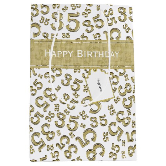 Happy 35th Birthday Number Pattern Gold/White Medium Cadeauzakje (Voorkant)