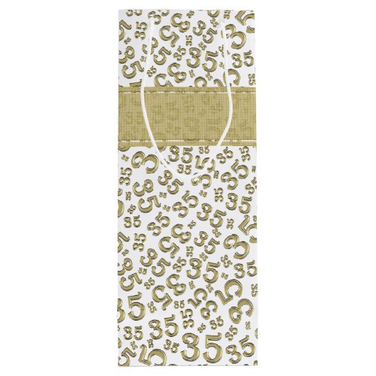 Happy 35th Birthday Number Pattern Gold/White Wijn Cadeautas (Achterkant)