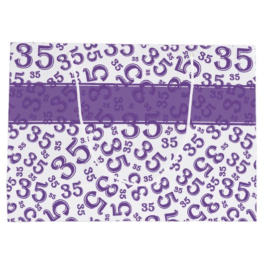 Happy 35th Birthday Number Pattern Paars/White Groot Cadeauzakje (Achterkant)